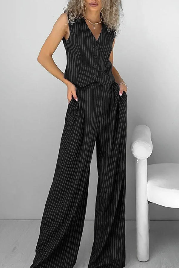 Conjunto retro de dos piezas a rayas con cuello en V