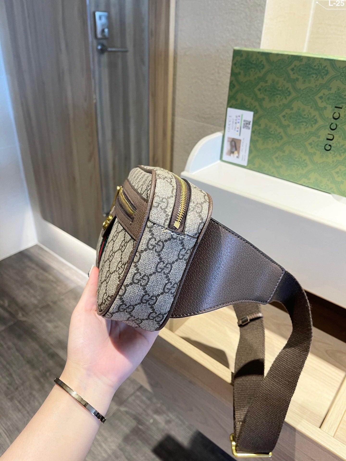 Gucci Ophidia GG Bumbag
