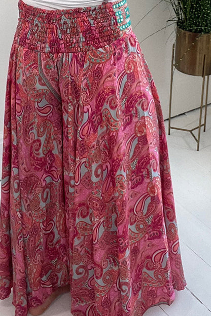 Pantalones ligeros con cintura elástica y estampado paisley étnico