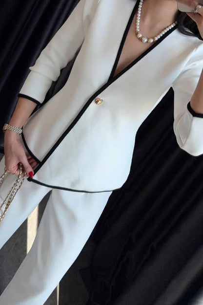Chaqueta de cuello en V con contraste de moda
