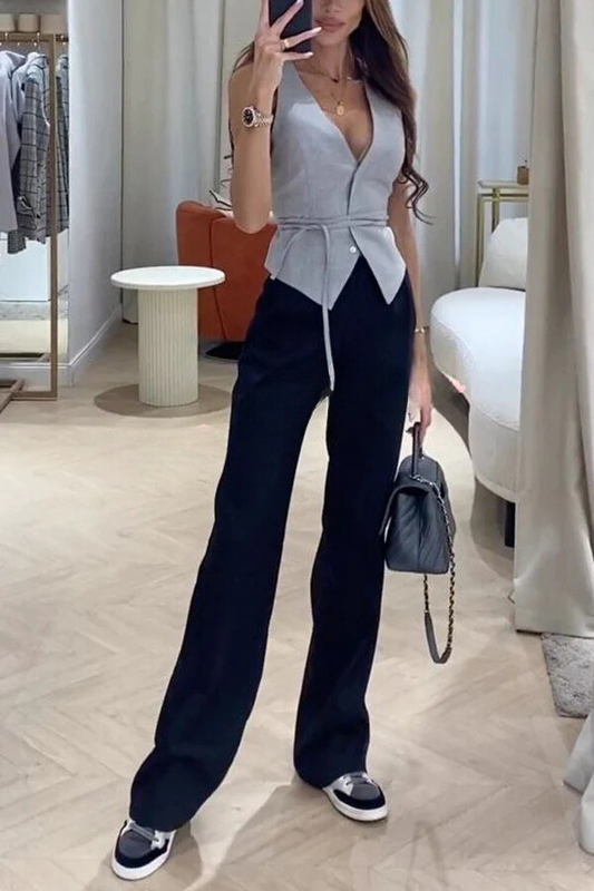 Chaleco con botones y tirantes en la cintura, estilo caballero o dama