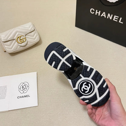 Luxury  Sneaker  CHL 058