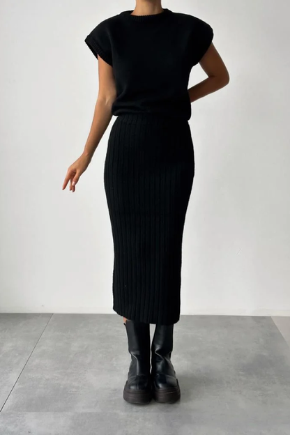Conjunto de dos piezas de chaleco sin mangas y falda de punto