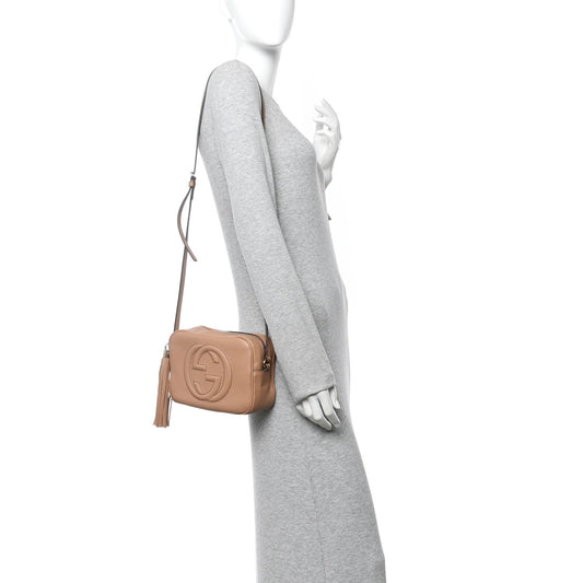 Pebbled Calfskin Small Soho Disco Bag Camelia