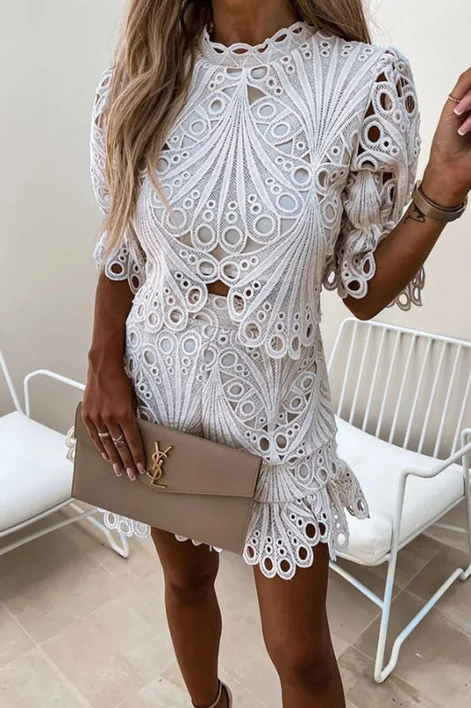 Traje informal de dos piezas con encaje holgado y hueco 
