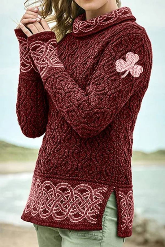 Suéter de cuello alto con diseño de trébol y nudo celta para mujer