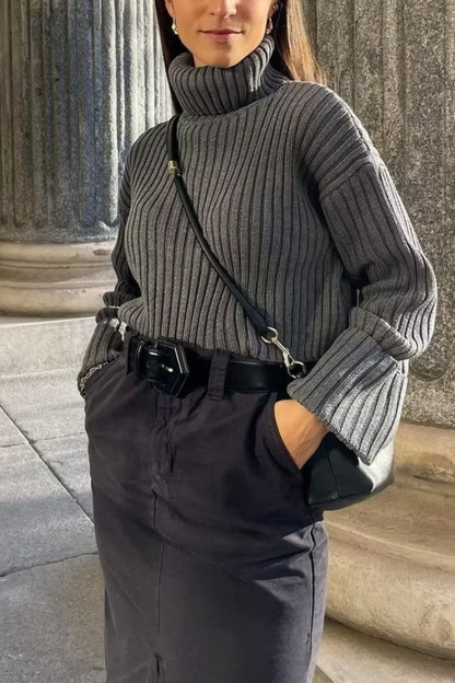 Suéter de cuello alto acanalado 