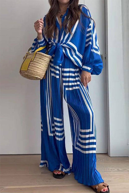 Conjunto de dos piezas informal de manga larga con cuello en V y estampado de rayas y patchwork