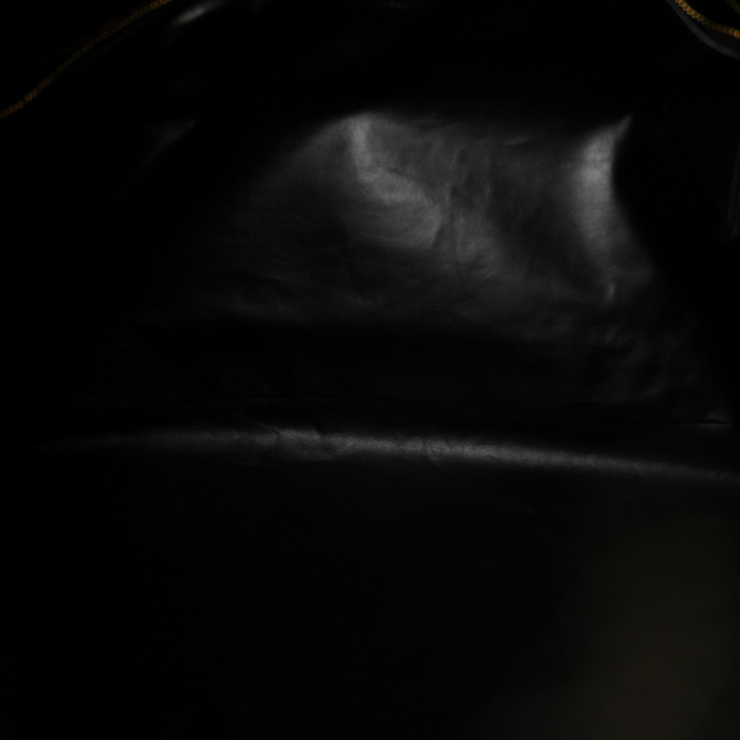Calfskin Intrecciato Large Hop Black