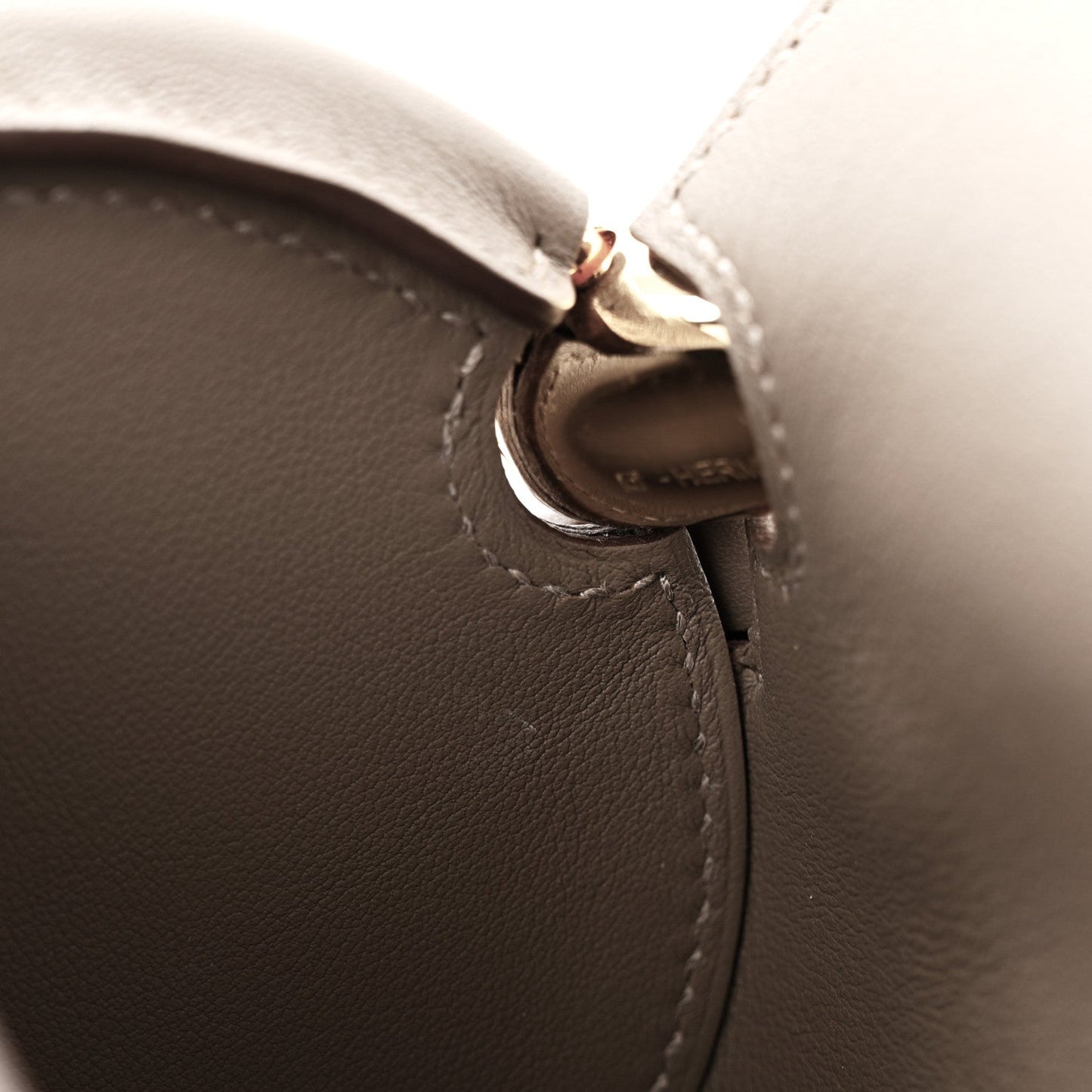 Veau Voloptu Sac Maximors Etoupe