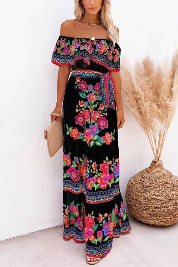 Vestido largo estampado con hombros descubiertos