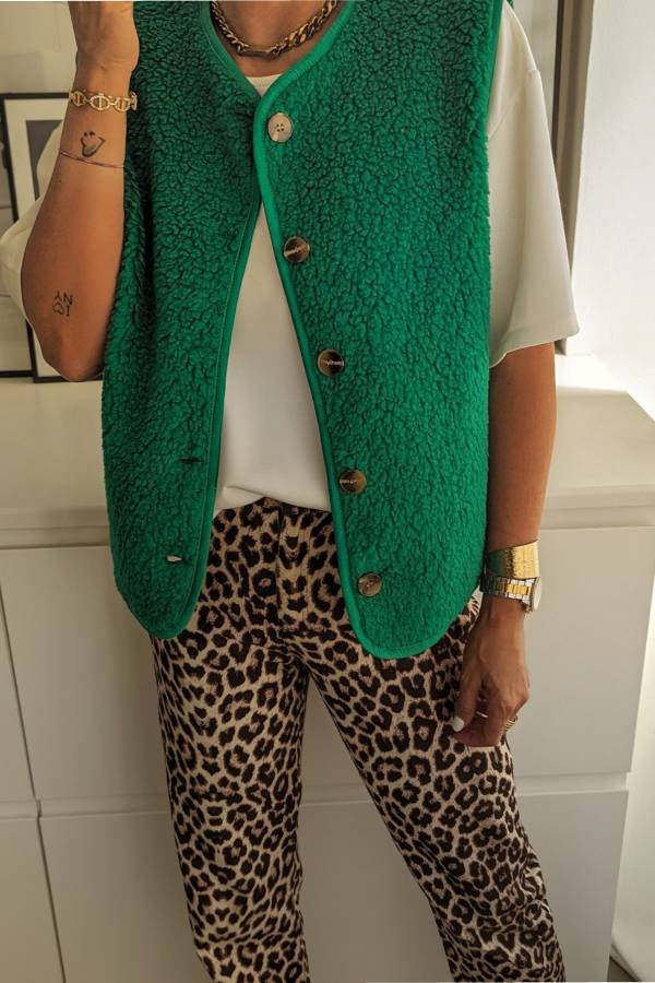 Chaleco con botones de moda