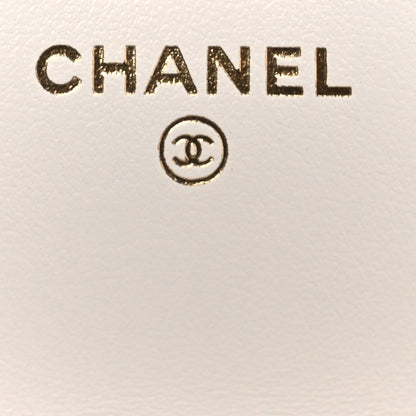 Shiny Caviar Quilted Flap Charm Wallet On Chain WOC White