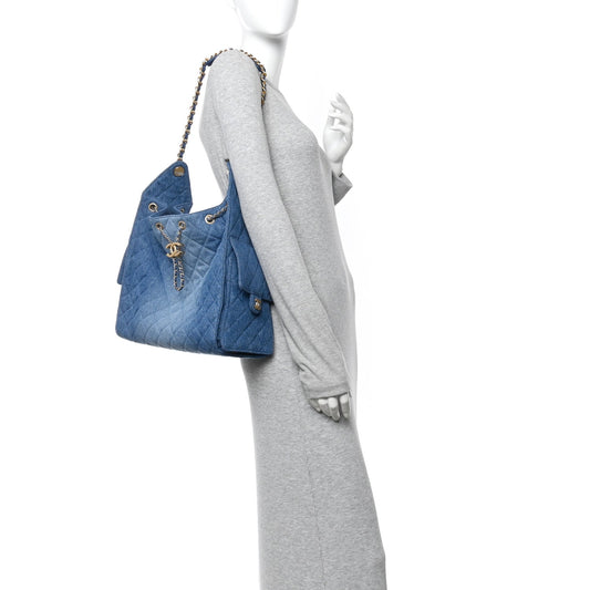 Washed Denim Quilted Medium Chanel 25 Handbag Blue