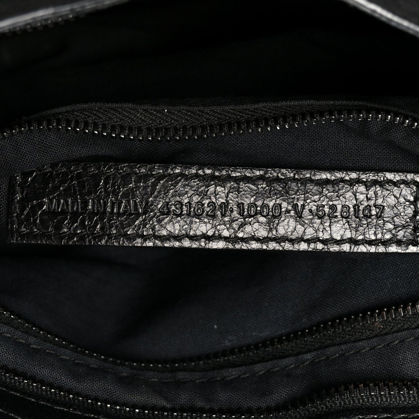 Agneau Arena Classic Black Hardware S City Black