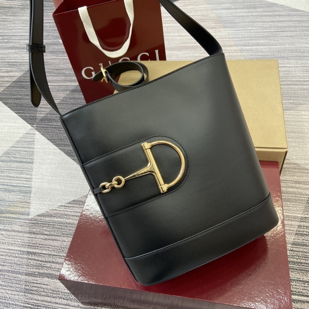 GUCCI 73 SMALL BUCKET BAG BLACK SMOOTH LEATHER 20CM 833660 AAEC2 1000
