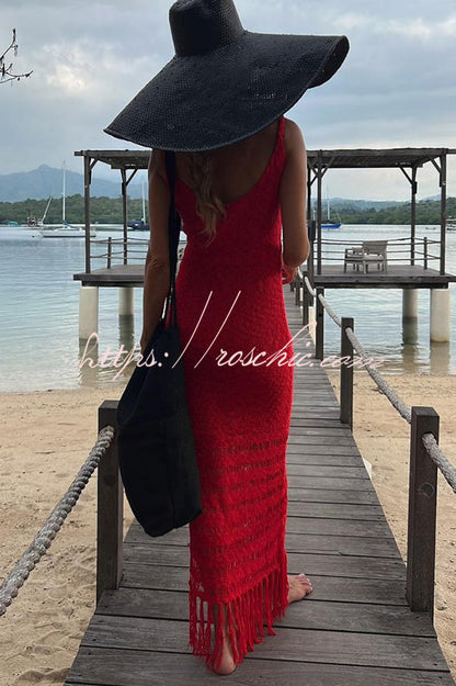 Sexy Cutout Slim Fit Fringed Hem Knitted Maxi Dress