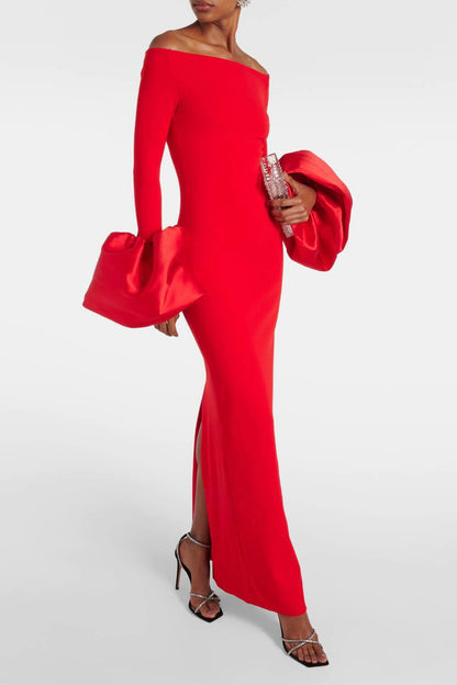 Vestido largo Virginia con hombros descubiertos y puños extragrandes 