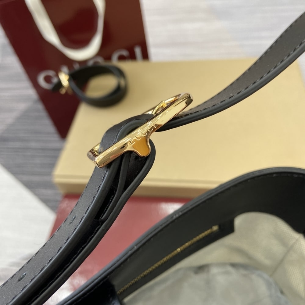 GUCCI 73 SMALL BUCKET BAG BLACK SMOOTH LEATHER 20CM 833660 AAEC2 1000