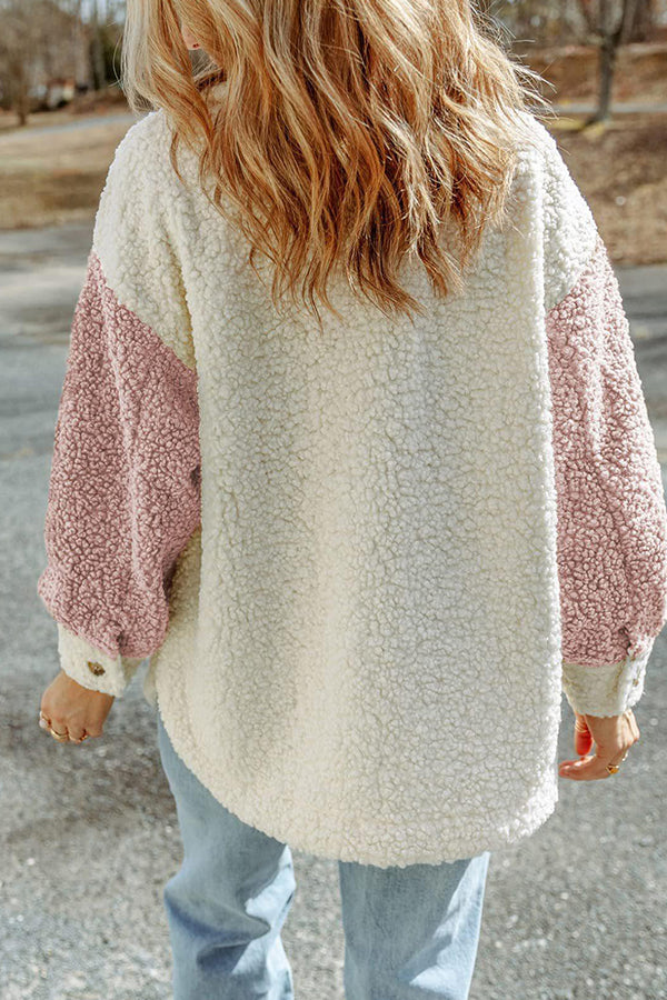 Abrigo de piel holgado con bloques de color y doble bolsillo de manga larga para otoño e invierno