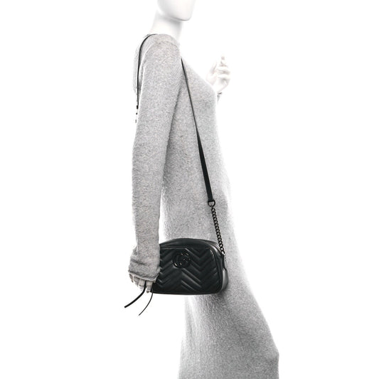Calfskin Matelasse Monochrome Small GG Marmont Chain Shoulder Bag Black