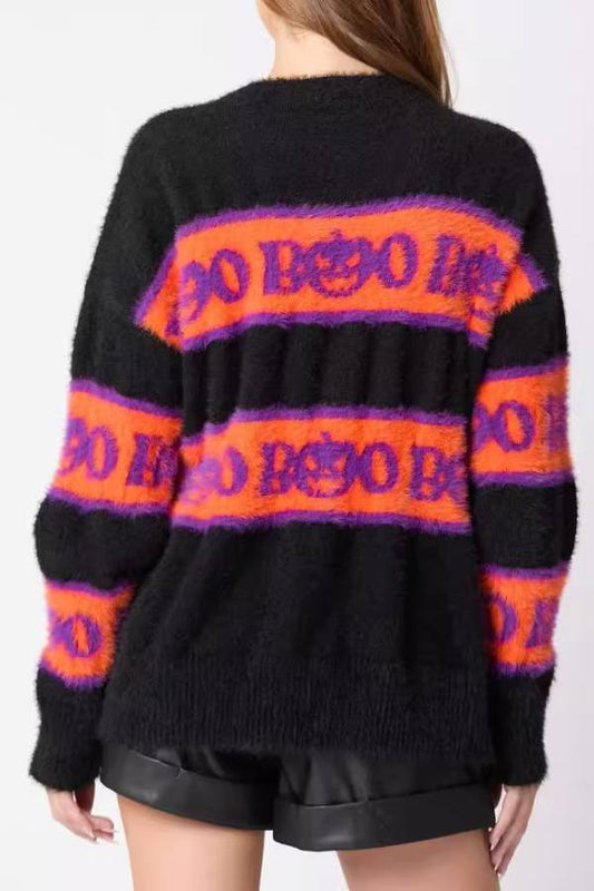 Suéter de cuello redondo con calabaza y letras de Halloween 