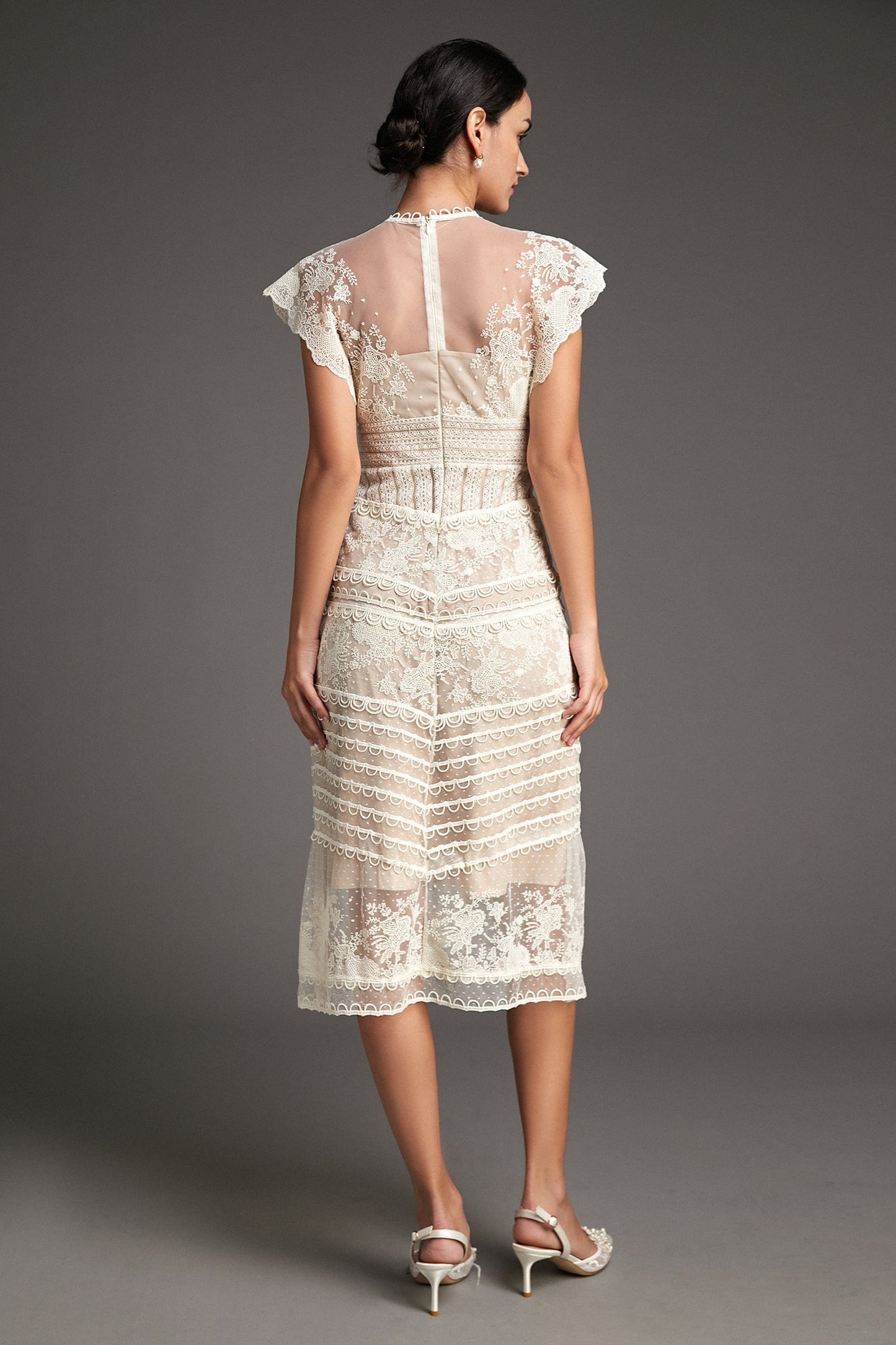 Vestido midi de malla con bordado de flores Lydia 