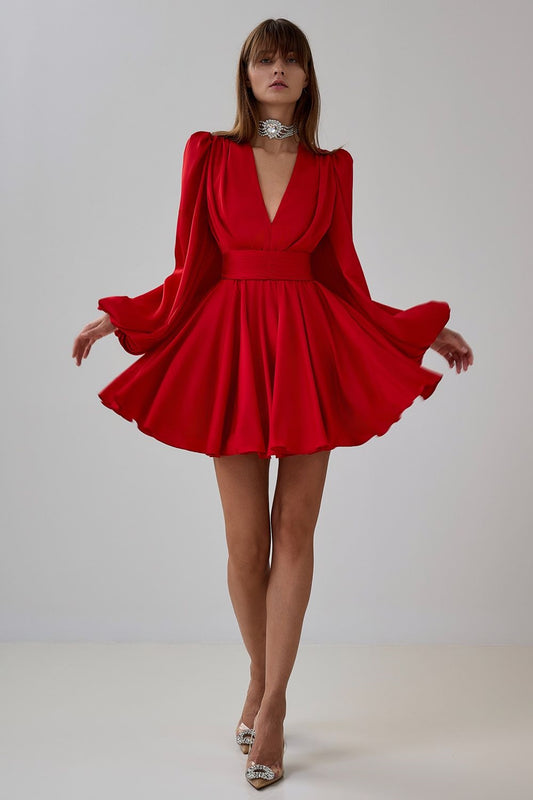 Vestido mini con cuello en V y mangas abullonadas de Janice 