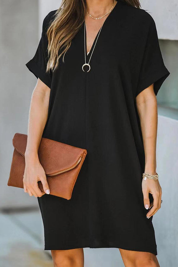Vestido holgado de manga corta con forma de H