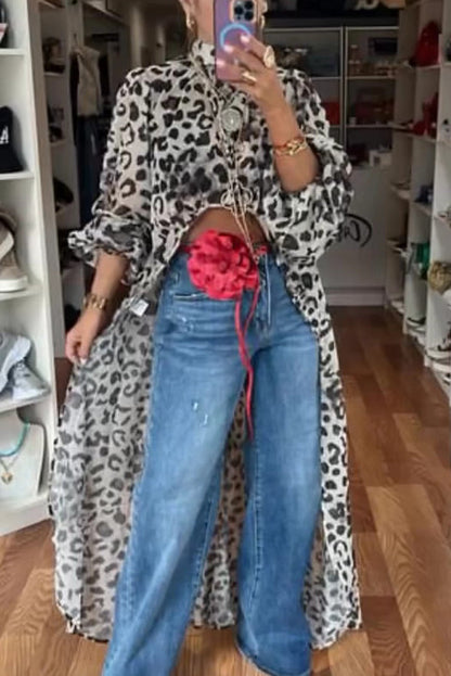 Top largo asimétrico con cuello alto y mangas abullonadas con estampado de encaje Tanya