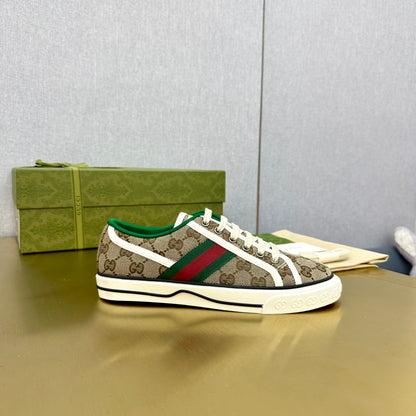 GG TENNIS 1977 TRAINER LIGHT BROWN CANVAS WITH BLACK TRIM