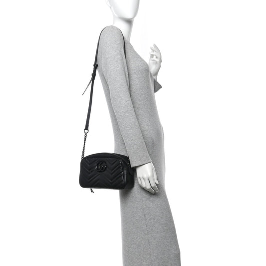 Calfskin Matelasse Monochrome Small GG Marmont Chain Shoulder Bag Black