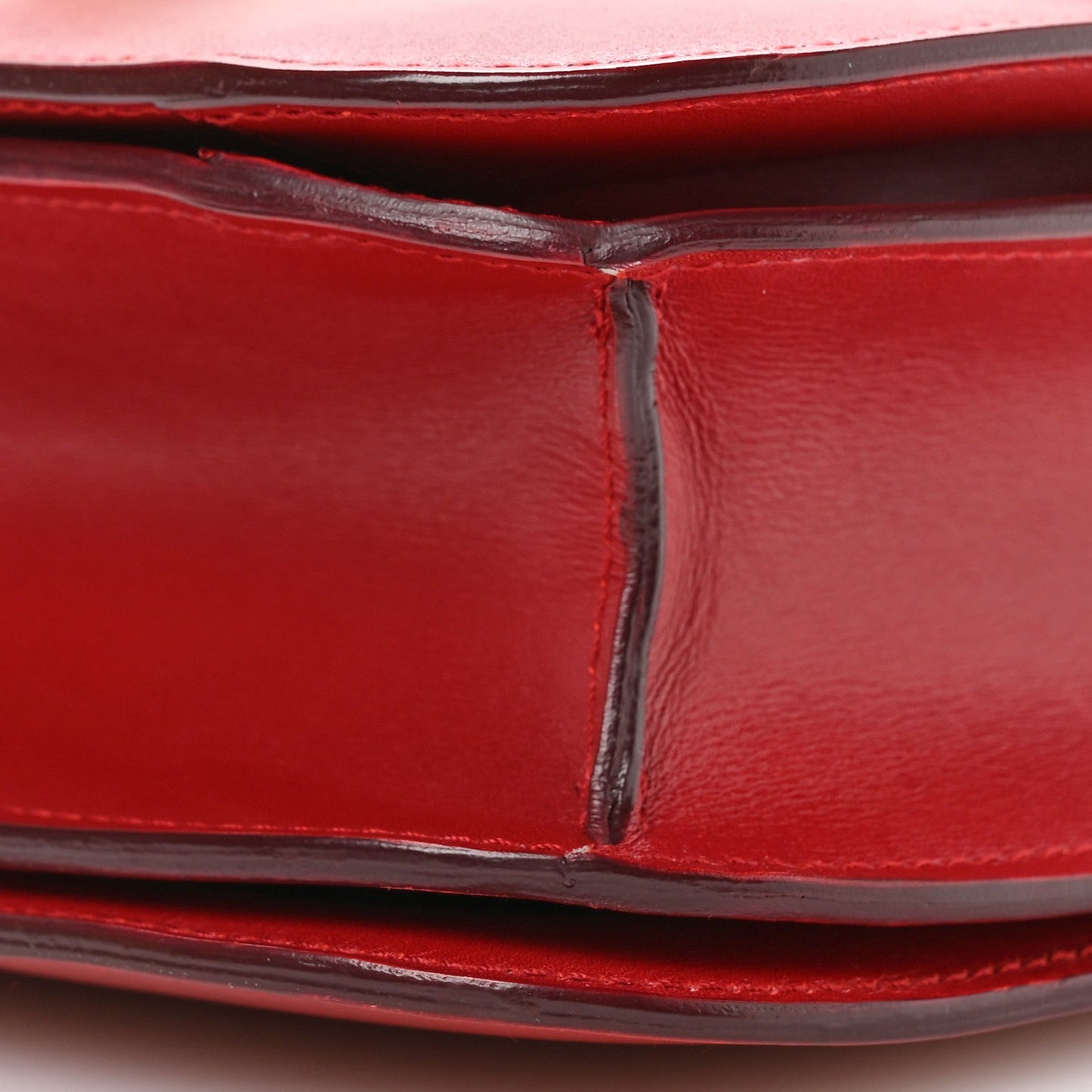 Box Calfskin Medium Classic Box Flap Bag Red