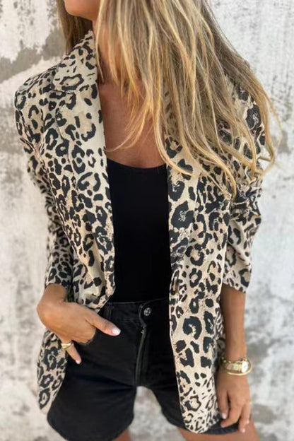Blazer informal de manga larga con solapa y estampado de leopardo