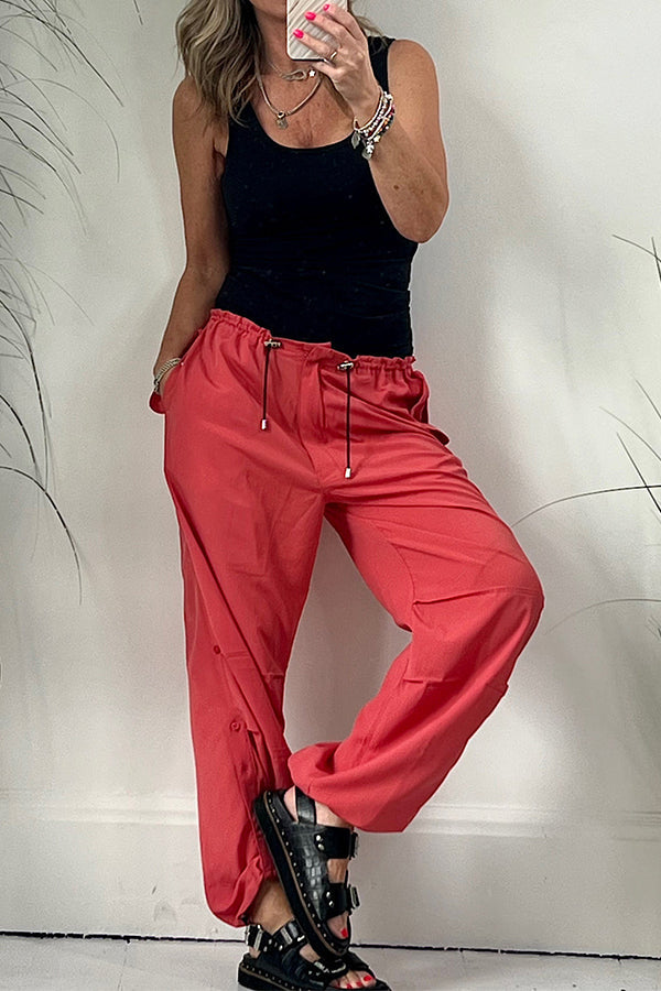 Pantalones cargo extragrandes con bolsillos y cordón en la cintura de Casual Callings