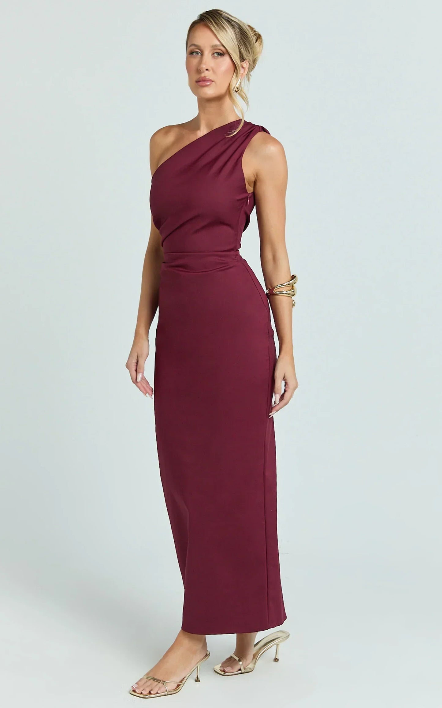 Karlie Midi Dress - One Shoulder Fitted Dress in Wine