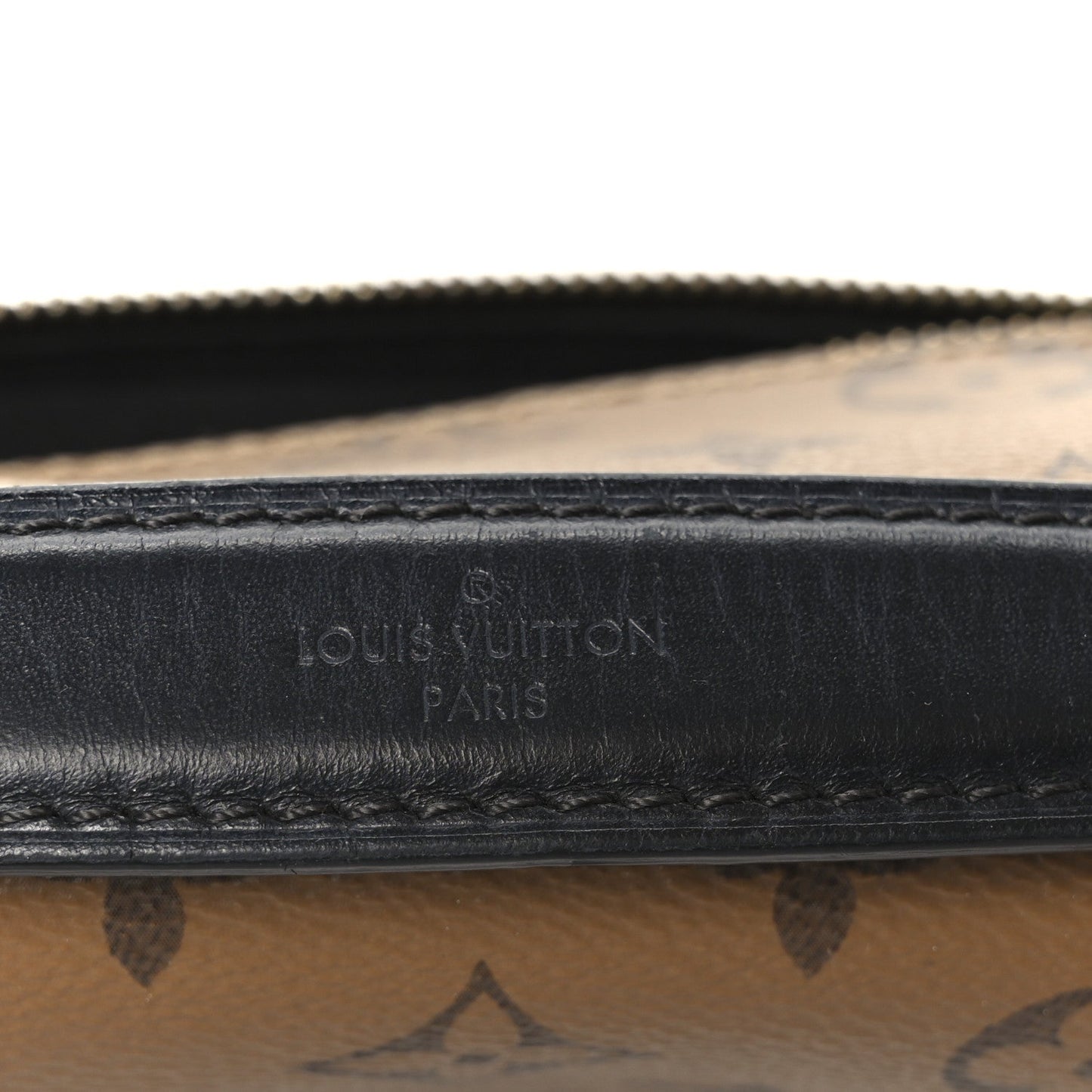 Reverse Monogram Pochette Metis