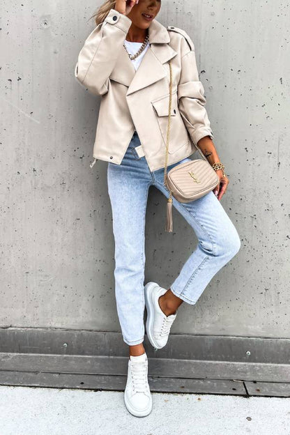 Chaqueta corta de cuero estilo británico con bolsillo de solapa
