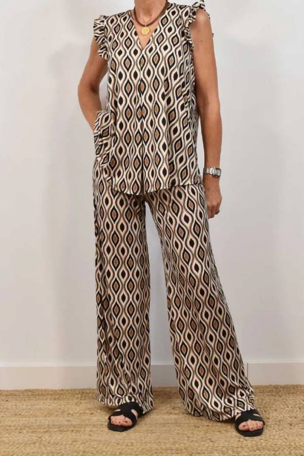 Traje de la serie Chic Geométrico