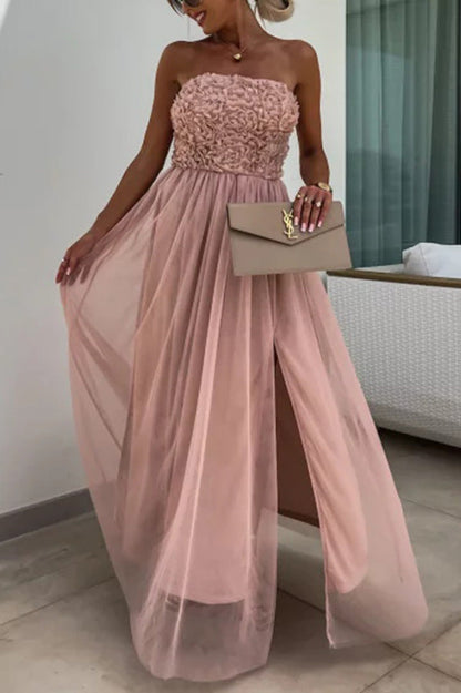 Vestido largo con abertura, sin tirantes, plisado, de patchwork y textura floral de tul, romántico y ligero.