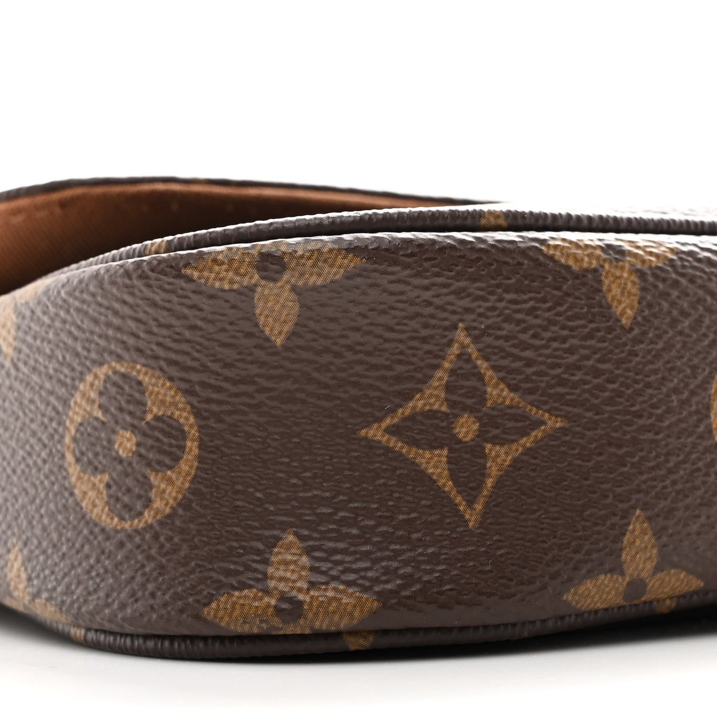 Monogram Ivy Wallet On Chain