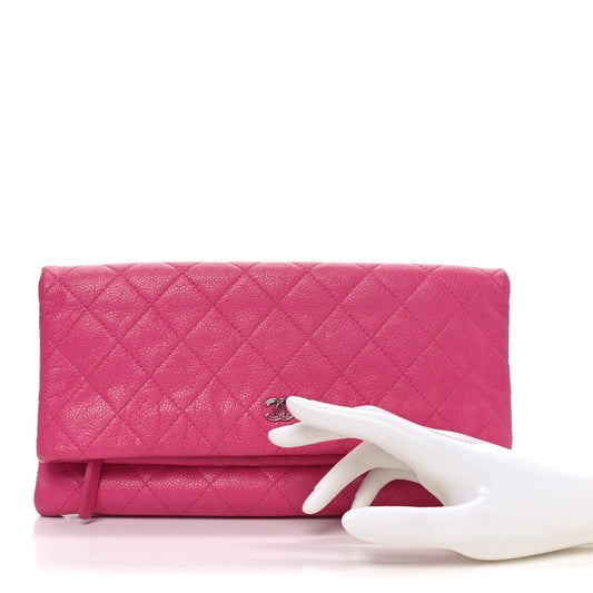 Caviar Quilted CC Beauty Clutch Pink