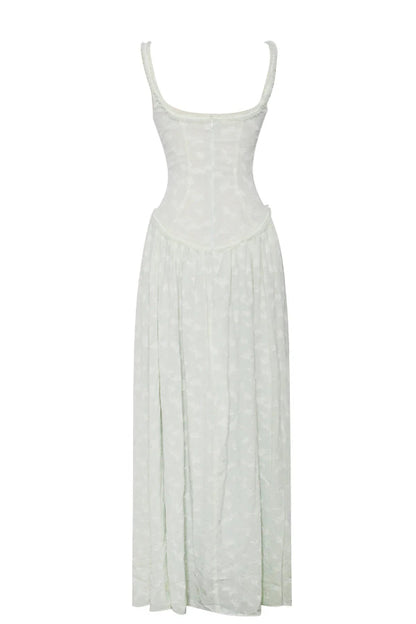 Vestido largo Ulissa verde claro con escote cuadrado, textura jacquard y abertura alta