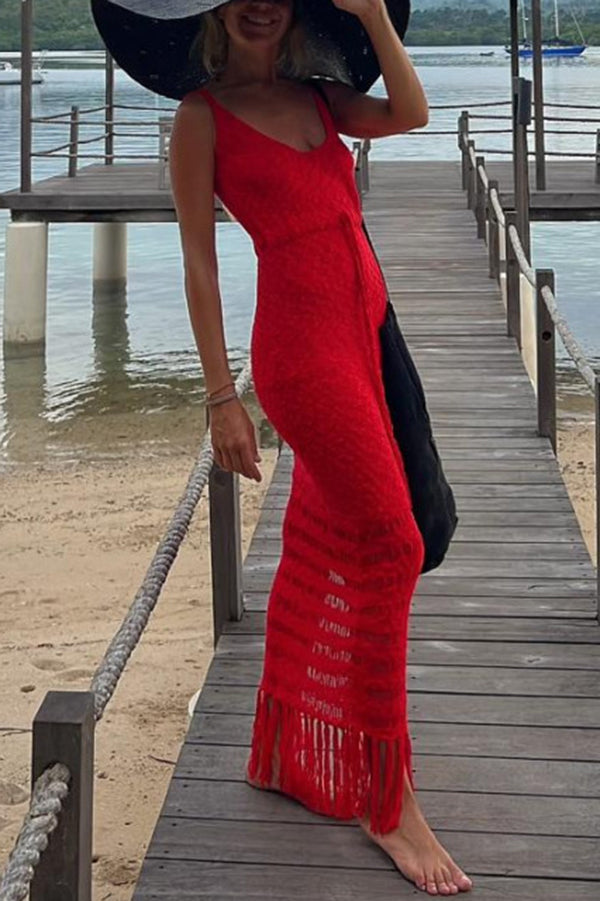 Sexy Cutout Slim Fit Fringed Hem Knitted Maxi Dress