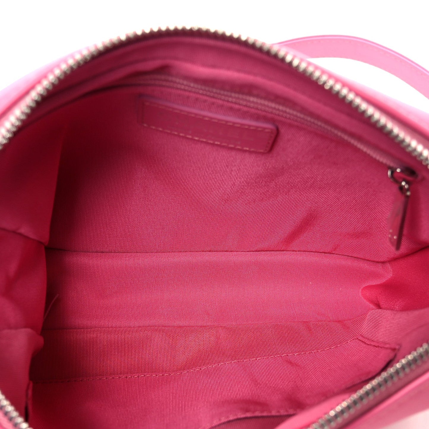 Lambskin Chevron Quilted Small Promenade Camera Case Pink