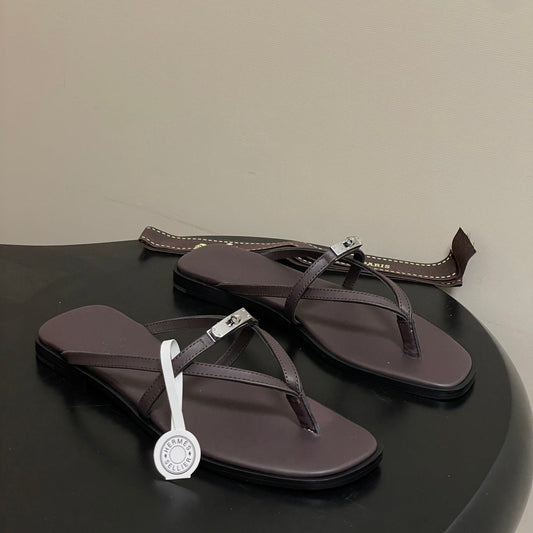 HM Miss Sandal Dark Brown in Calfskin 593824