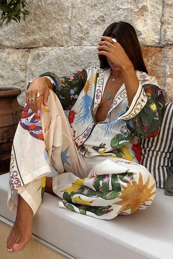 Conjunto de camisa holgada de manga larga y pantalones con cintura elástica con estampado único de belleza bohemia