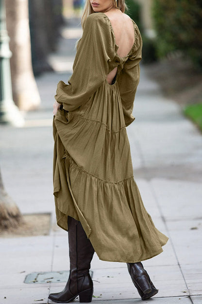 Vestido largo escalonado con volantes, escote en V y lazo