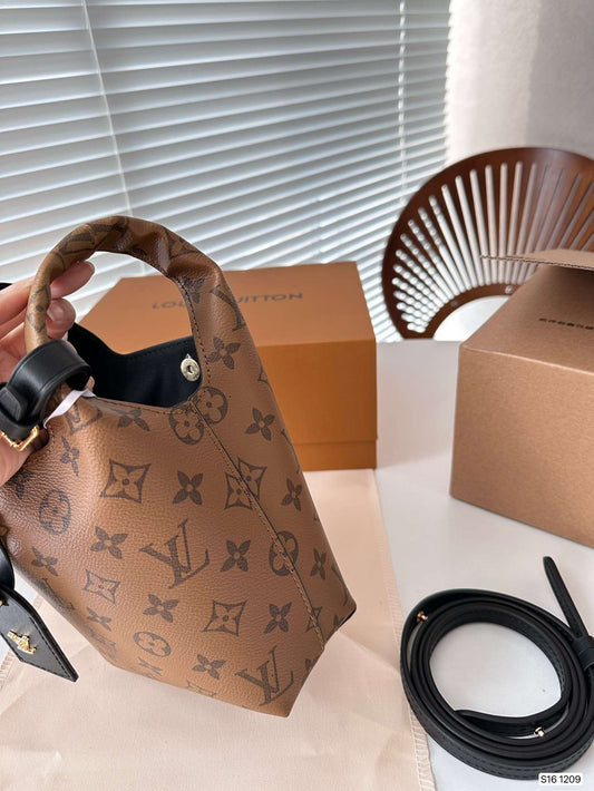 LOUIS VUITTON Atlantis BB Monogram Reverse