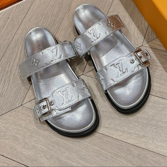 LV 2025 Monogram-embossed Silver Metallic Calfskin Sandal 437407